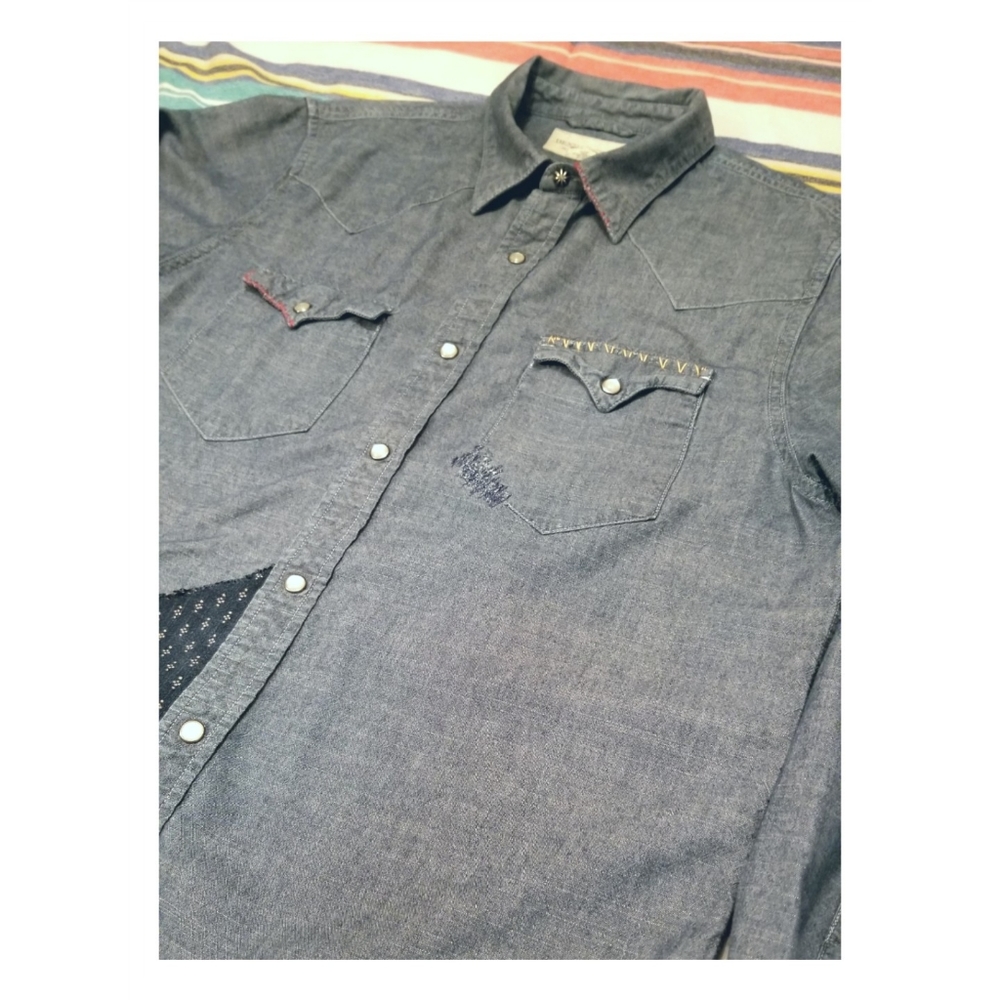 R.L. DENIM & SUPPLY PATCHWORK SHIRT-LRG - Picture 4 of 9